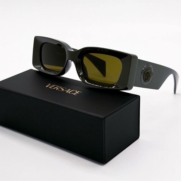 New! Versace VE4474U 549173 Stylish Olive Sunglasses, Unisex, Authentic main image 13